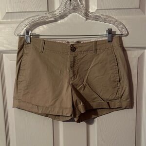 Old Navy Women's Tan Cargo Shorts